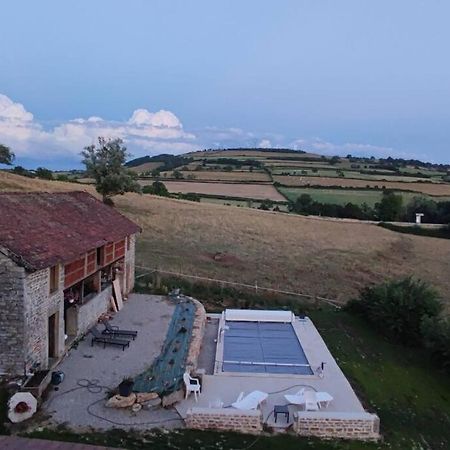 Gite Dans Ancien Moulin Sainte-Helene  Extérieur photo
